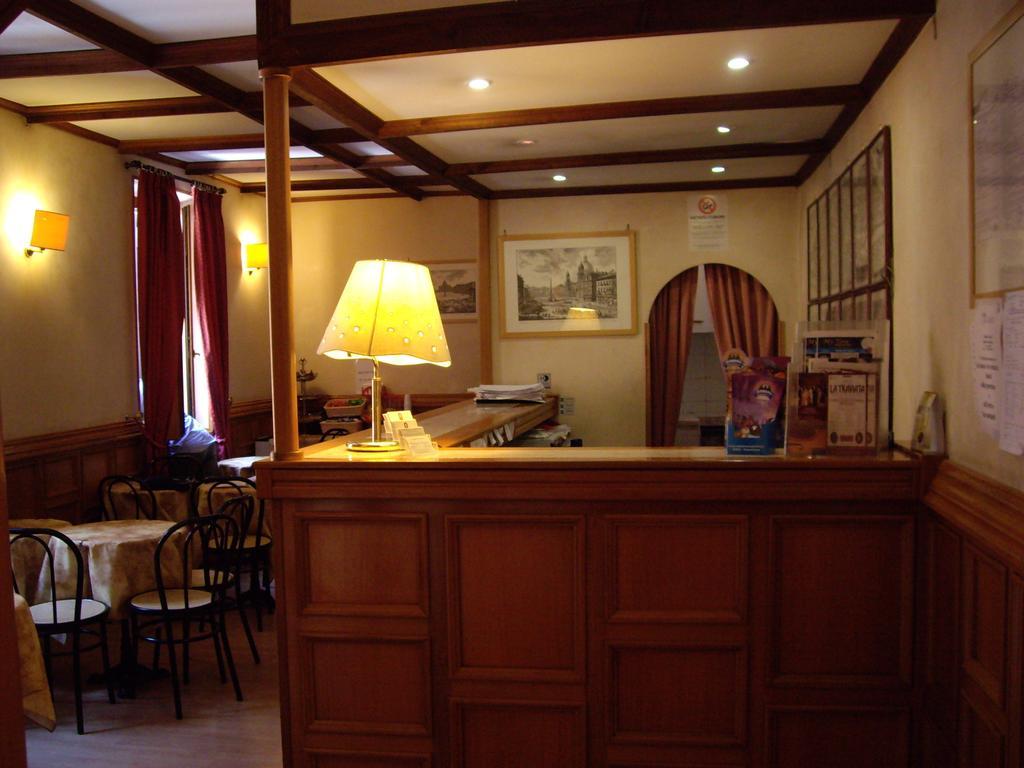 Hotel Santa Prassede Rome Bagian luar foto